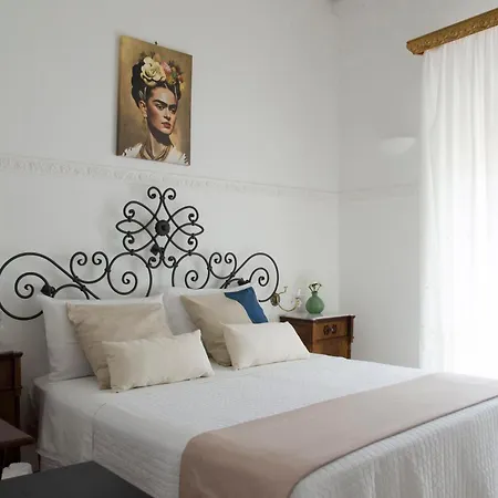 Casa Camelia - Cathedral View Apartment, 90M From Duomo-3